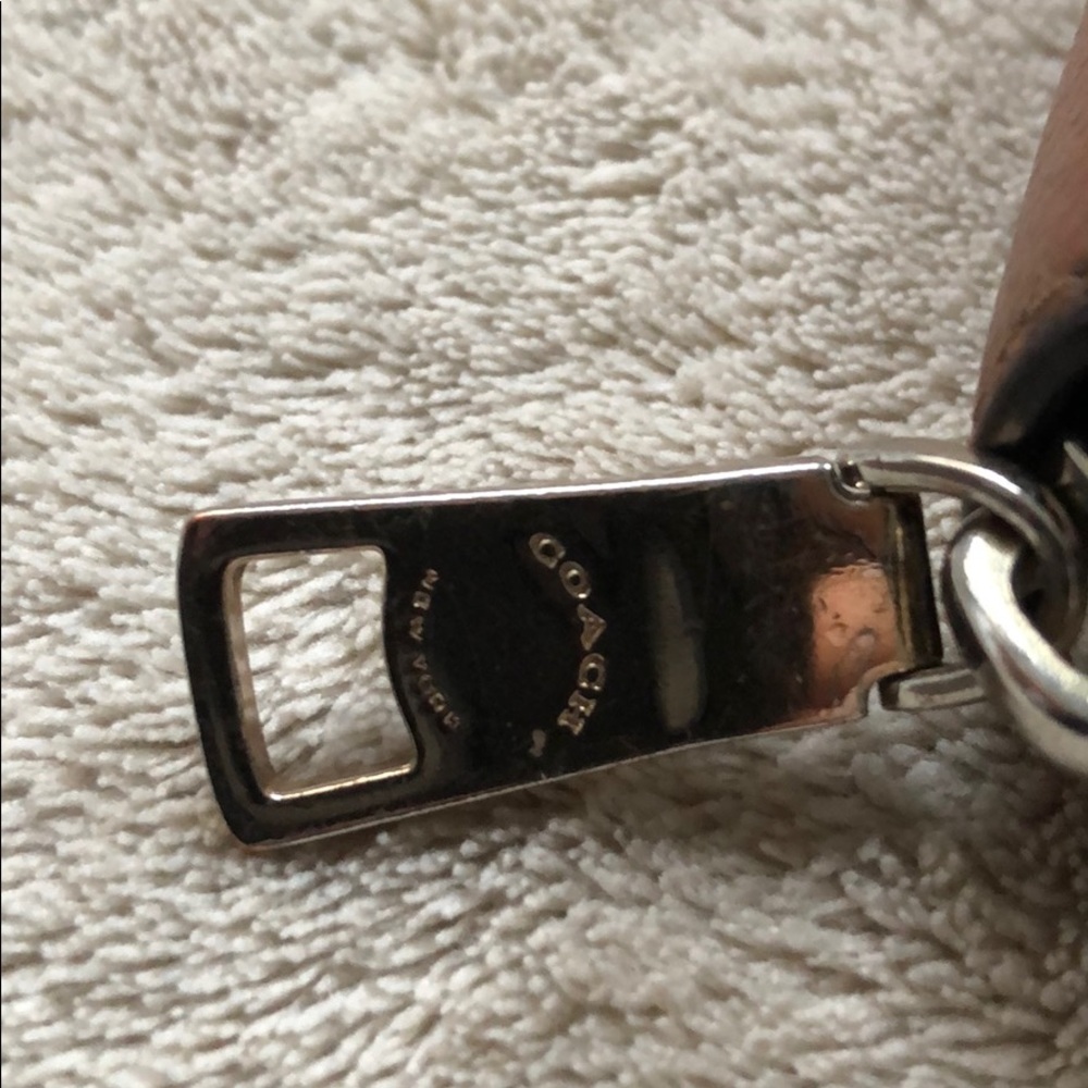 AUTHENTIC LEATHER COACH WALLET - Picture 5 of 5